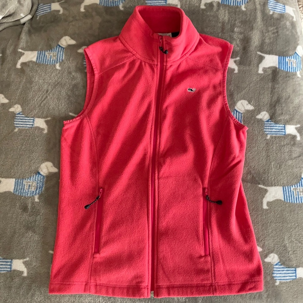 Vineyard Vines fleece vest